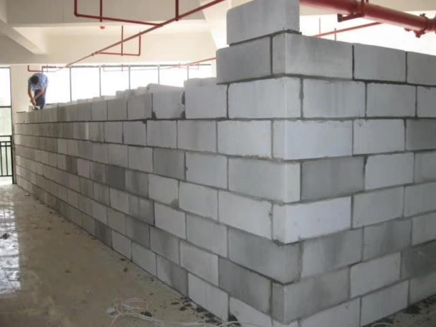 北辰蒸压加气混凝土砌块承重墙静力和抗震性能的研究